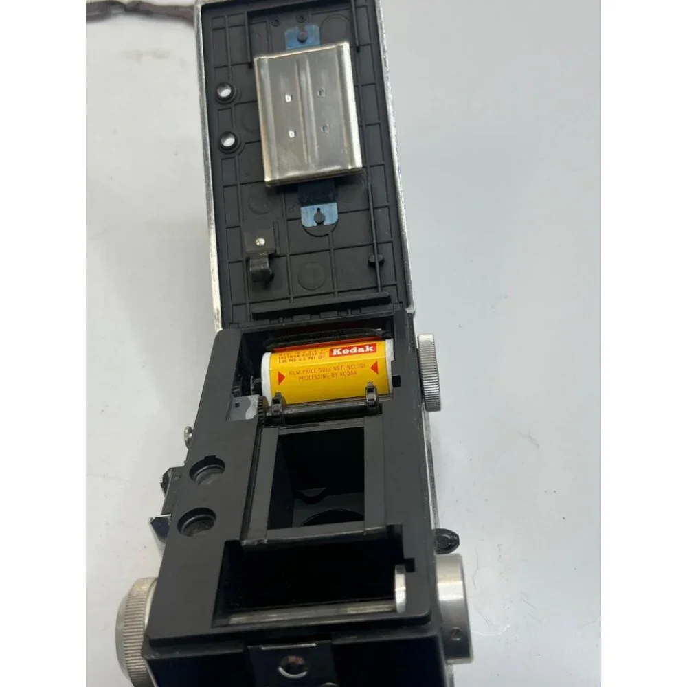 1970s Polaroid 420 Automatic Land Camera with Polaroid Focused Flash, Tested